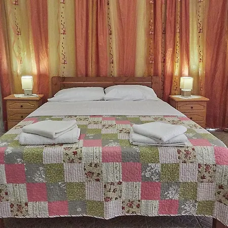 Alexis's House شقة *